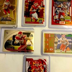 5 card lot of one of Travis Kelce of the best  tight ends in the game..